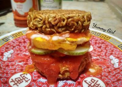 https://img-global.cpcdn.com/003_recipes/ad57570d10c62862/751x532cq70/28-burger-mie-rendang-mini-foto-resep-utama.jpg
