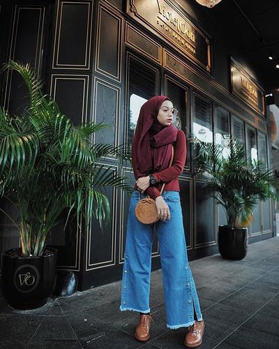 Anti Mati Gaya Ini 5 Style Celana Jeans Ala Selebgram Yang Bikin Kamu Makin Stylish